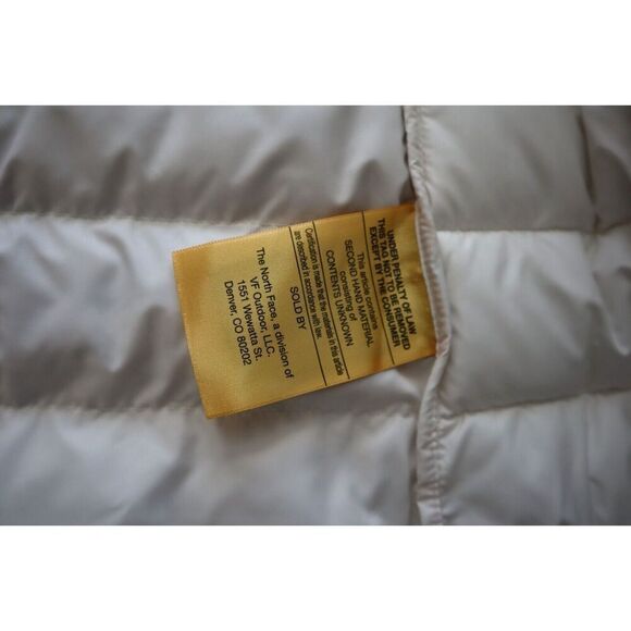 The North Face NF0A84JPN3N Women's Sz S Gardenia White Aconcagua 3 Vest - Picture 8 of 16